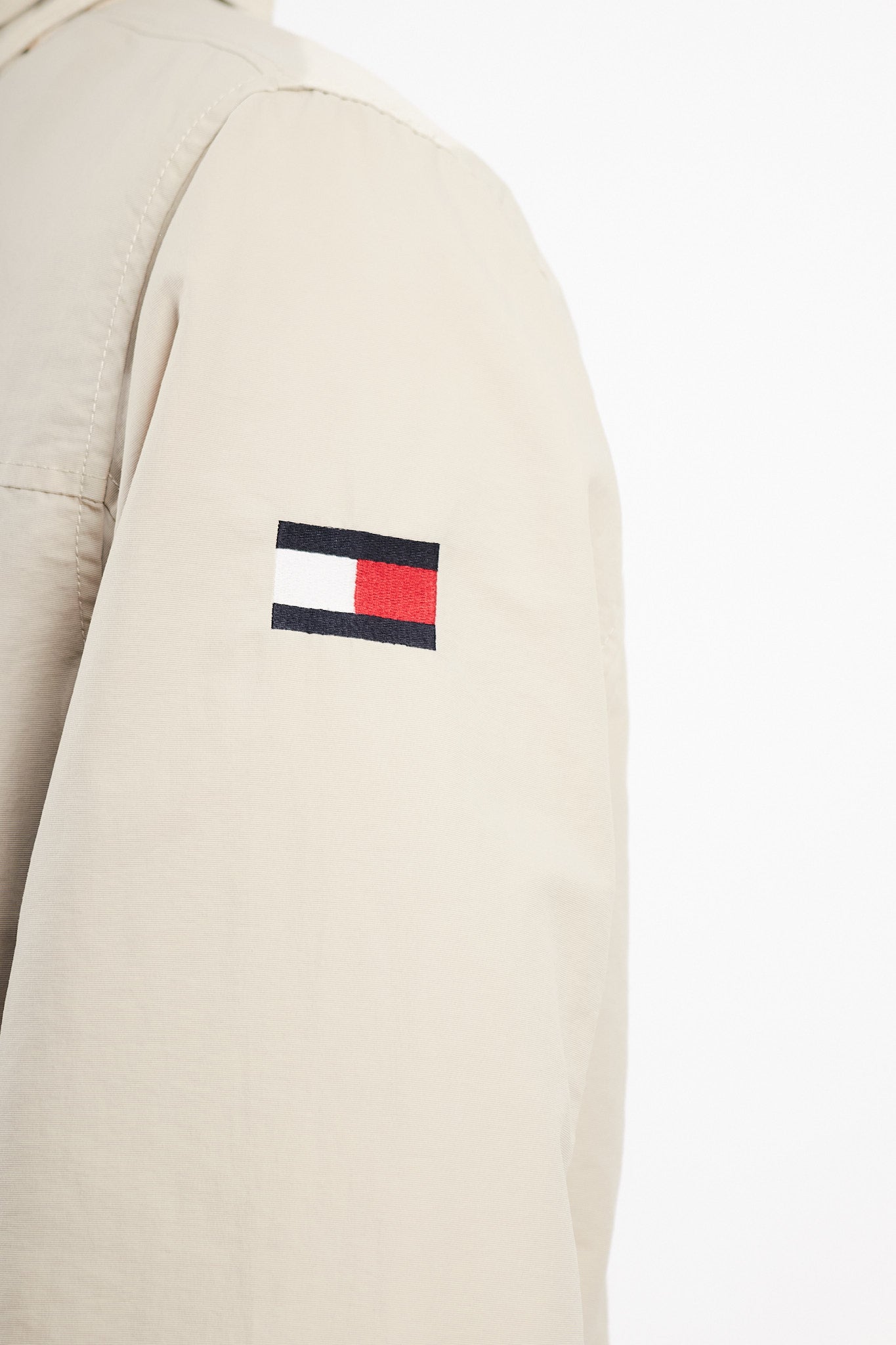 2000 Vintage Tommy Hilfiger Impermeable Spellout Jacket (M/L)