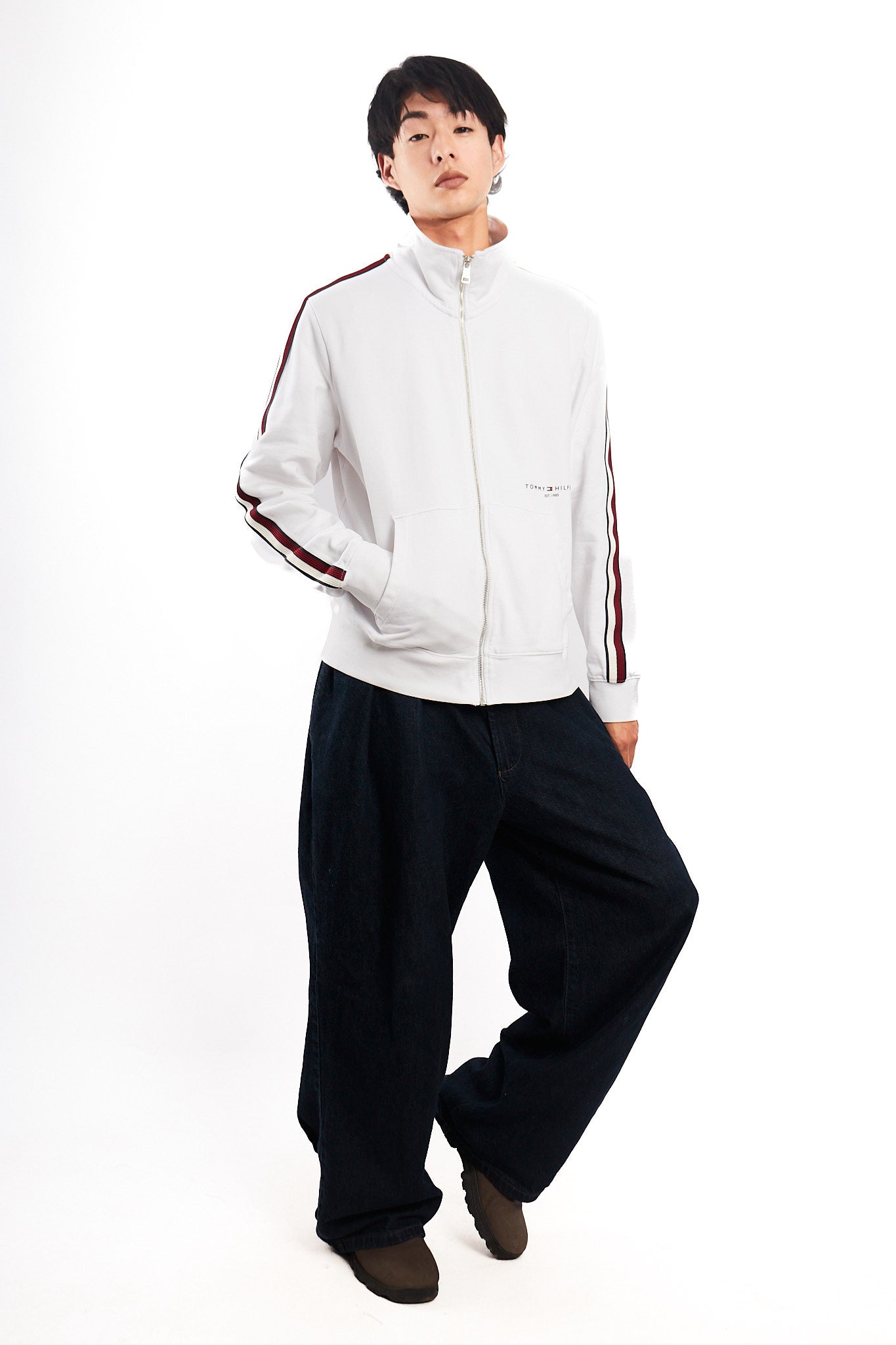 2000 Vintage Tommy Athletics Track Jacket (L/XL)