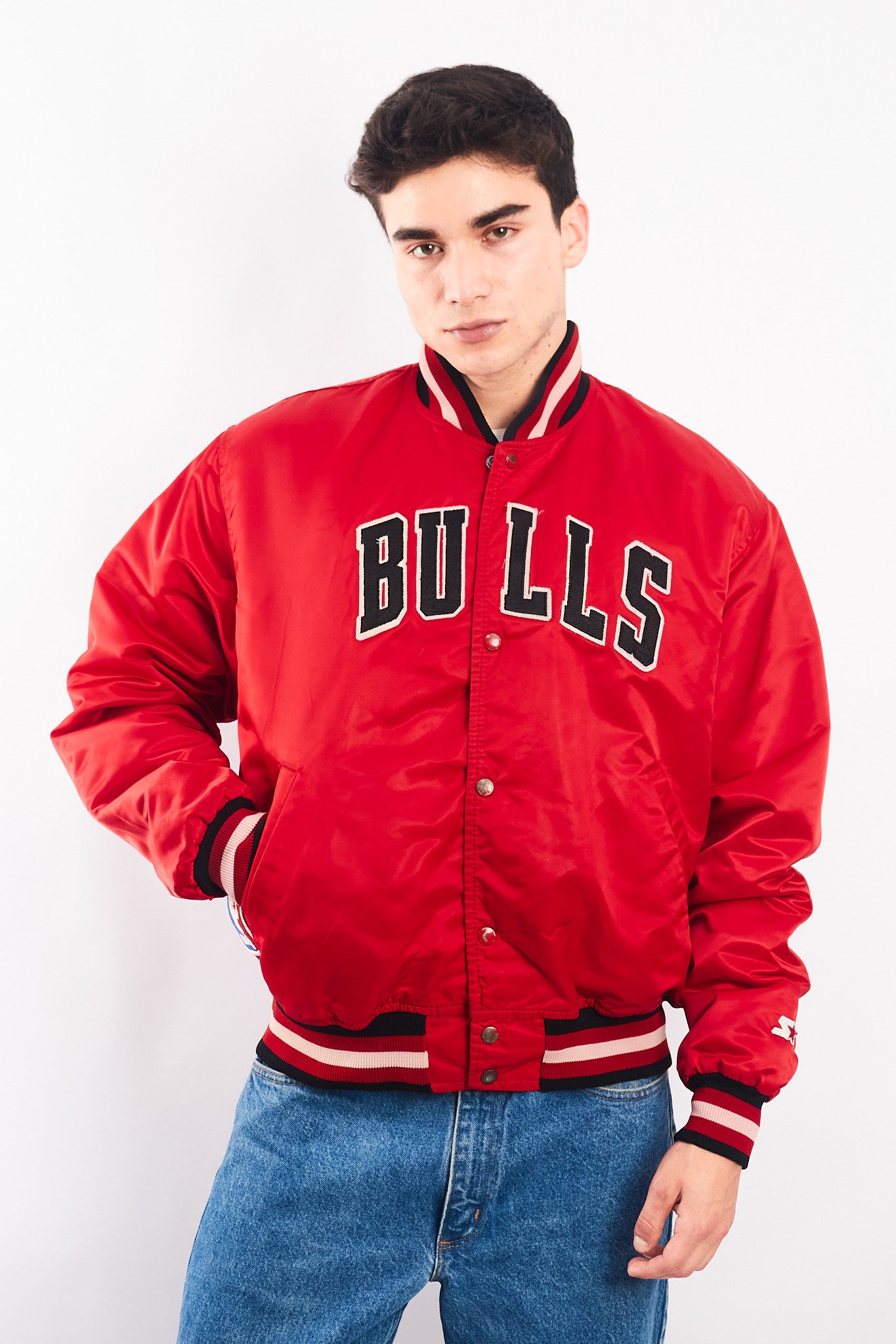 1980 Vintage Starter NBA Chicago Bulls Satin Bomber Jacket (L)