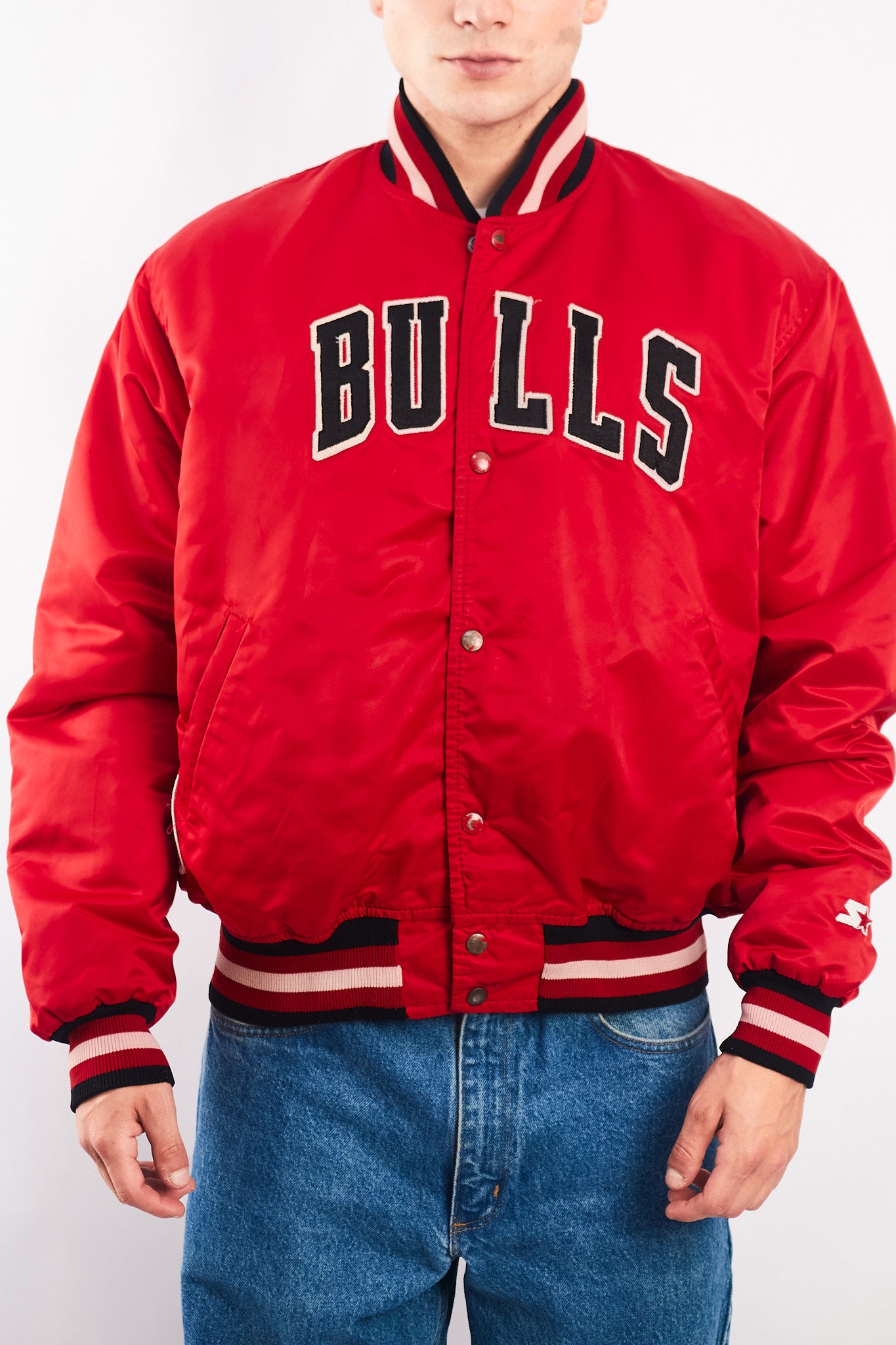 1980 Vintage Starter NBA Chicago Bulls Satin Bomber Jacket (L)