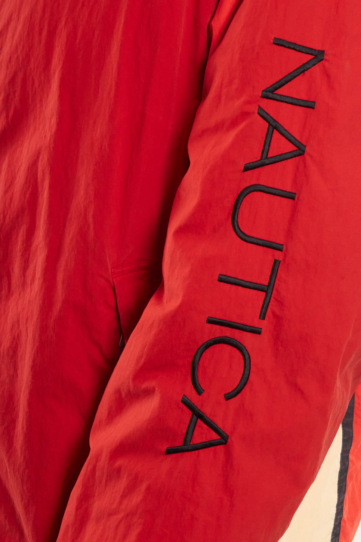 2000 Vintage Nautica Reversible Spell Out / Puffer Jacket (XL)