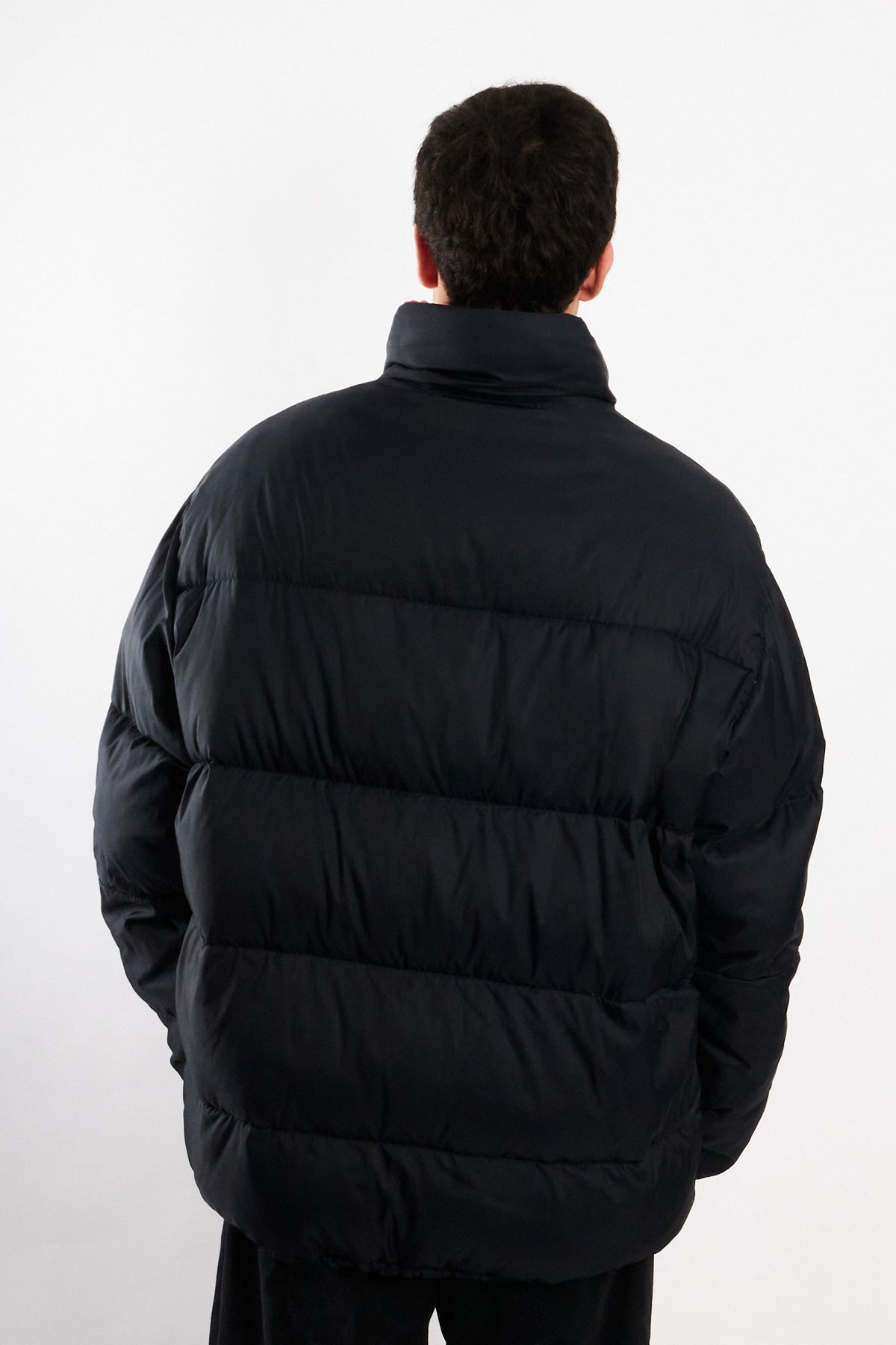 2000 Vintage Nautica Reversible Spell Out / Puffer Jacket (XL)