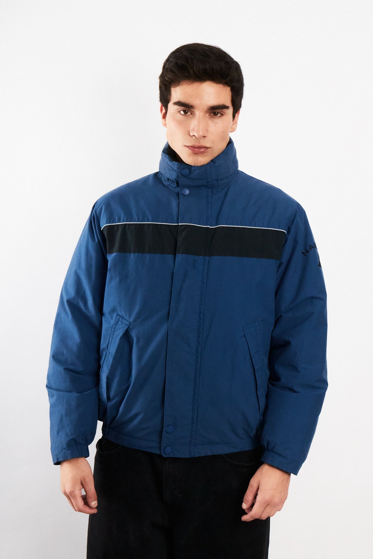 2000 Vintage Nautica Impermeable Windbreaker/ Puffer Jacket (M)
