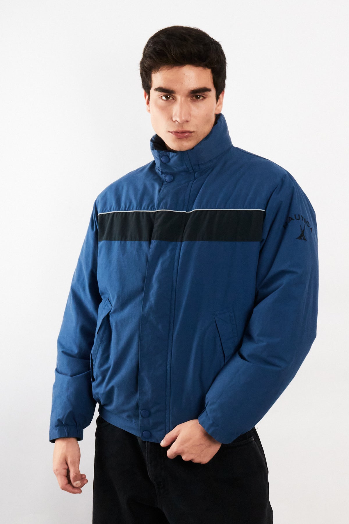 2000 Vintage Nautica Impermeable Windbreaker/ Puffer Jacket (M)