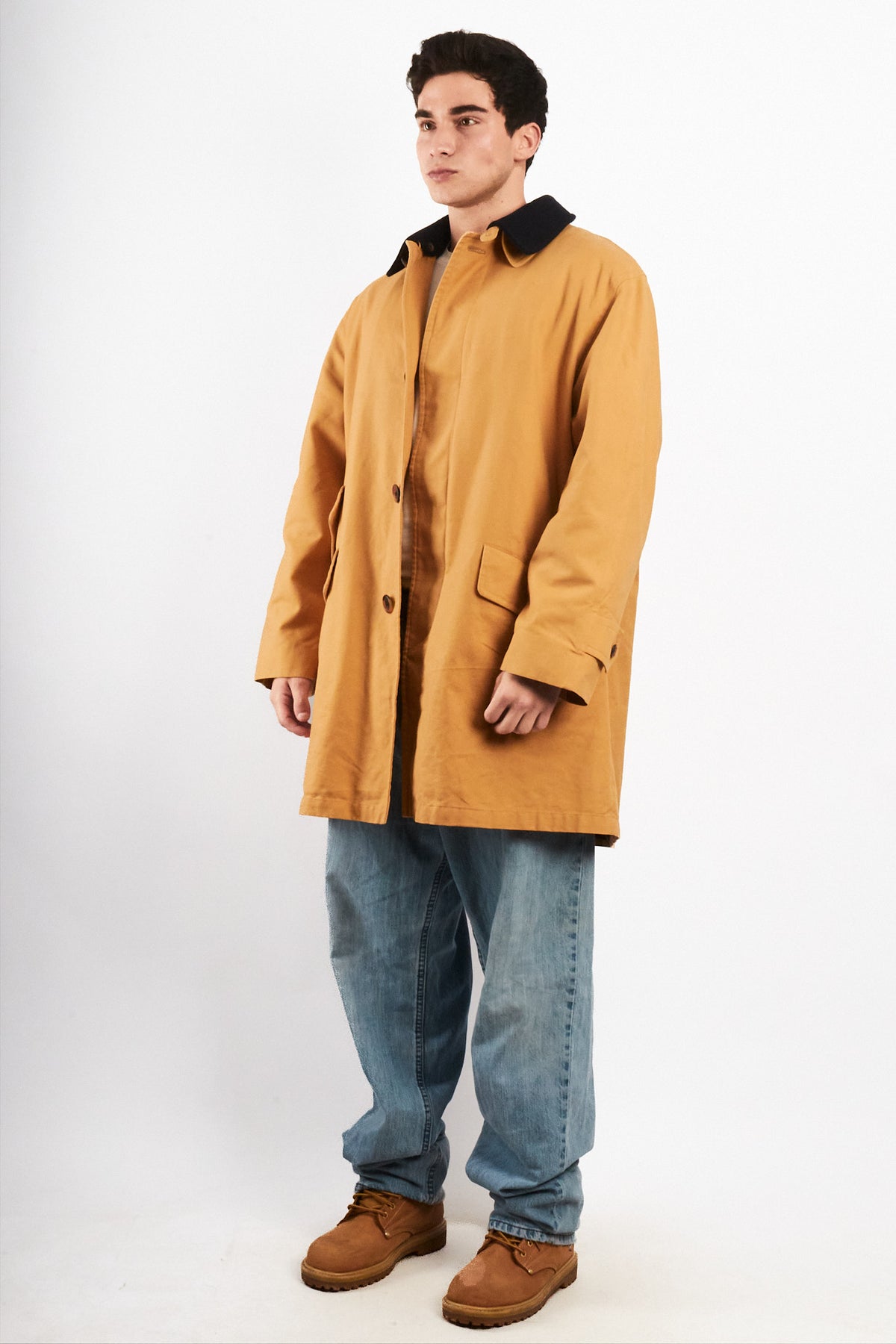 2000 Vintage Nautica Camel Trench Coat (L/XL)
