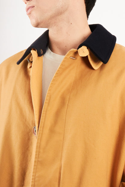 2000 Vintage Nautica Camel Trench Coat (L/XL)