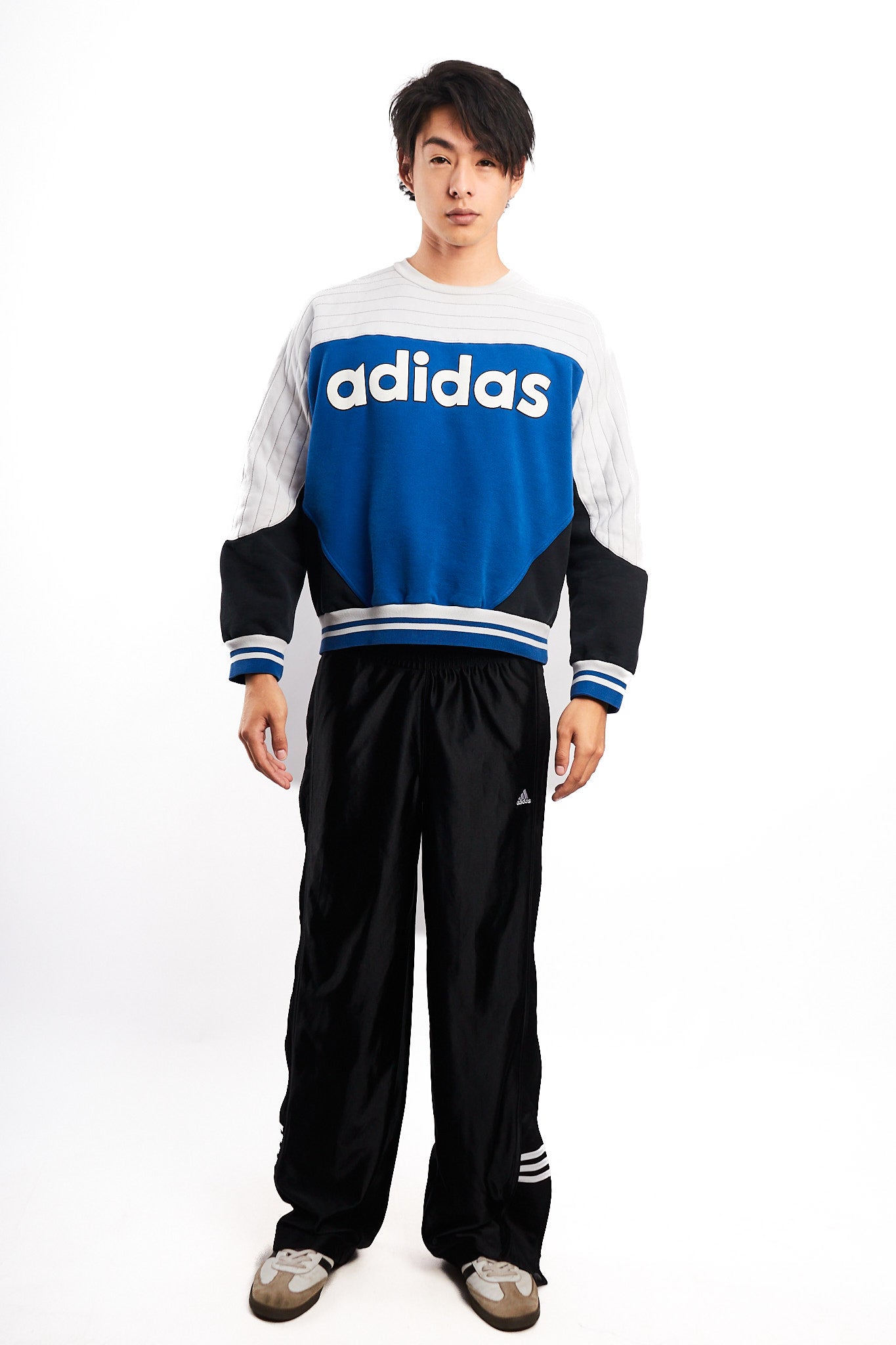 2014s Adidas x NIGO Big Logo "Sample" Crewneck (S/M)