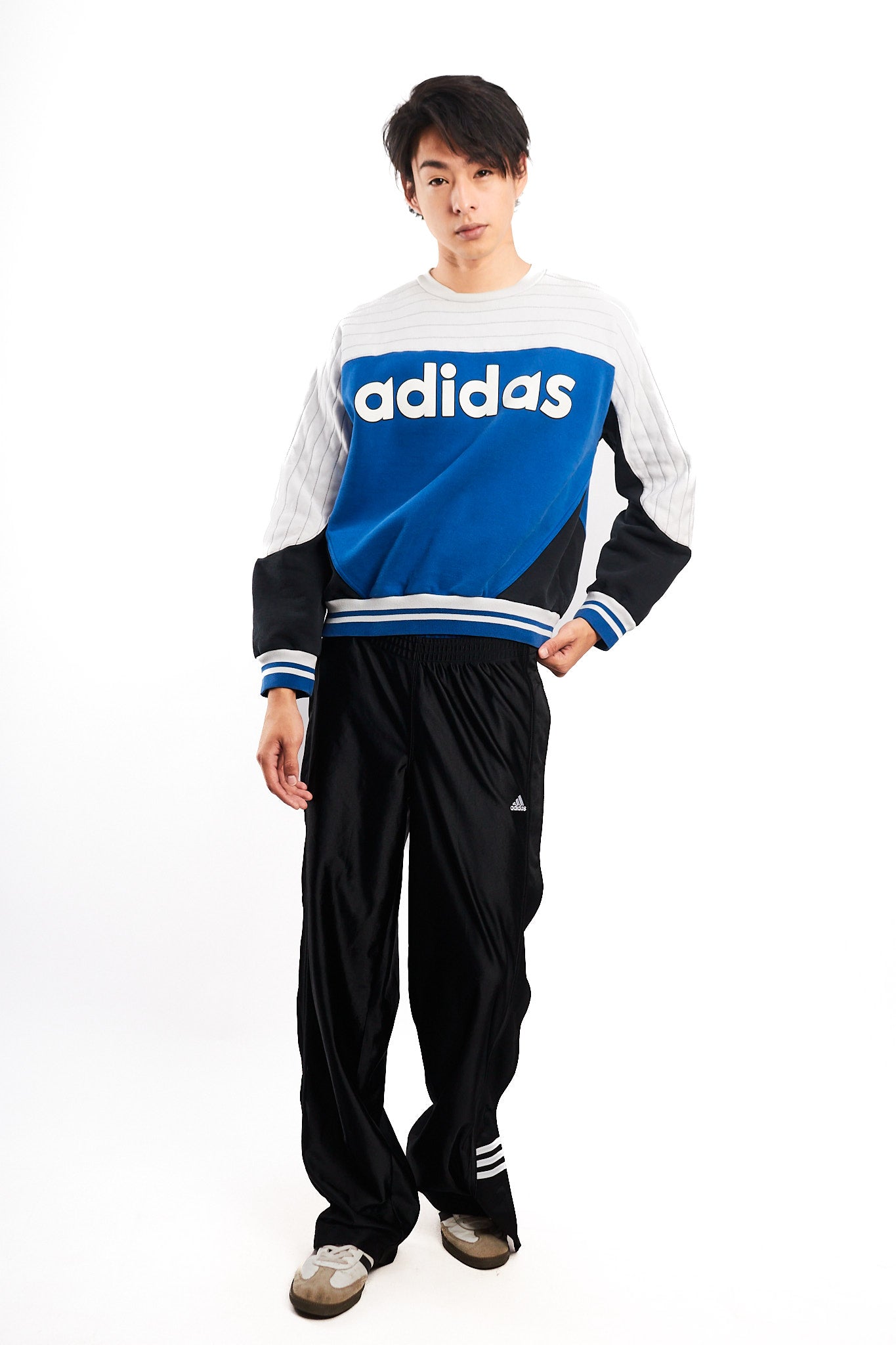 2014s Adidas x NIGO Big Logo "Sample" Crewneck (S/M)