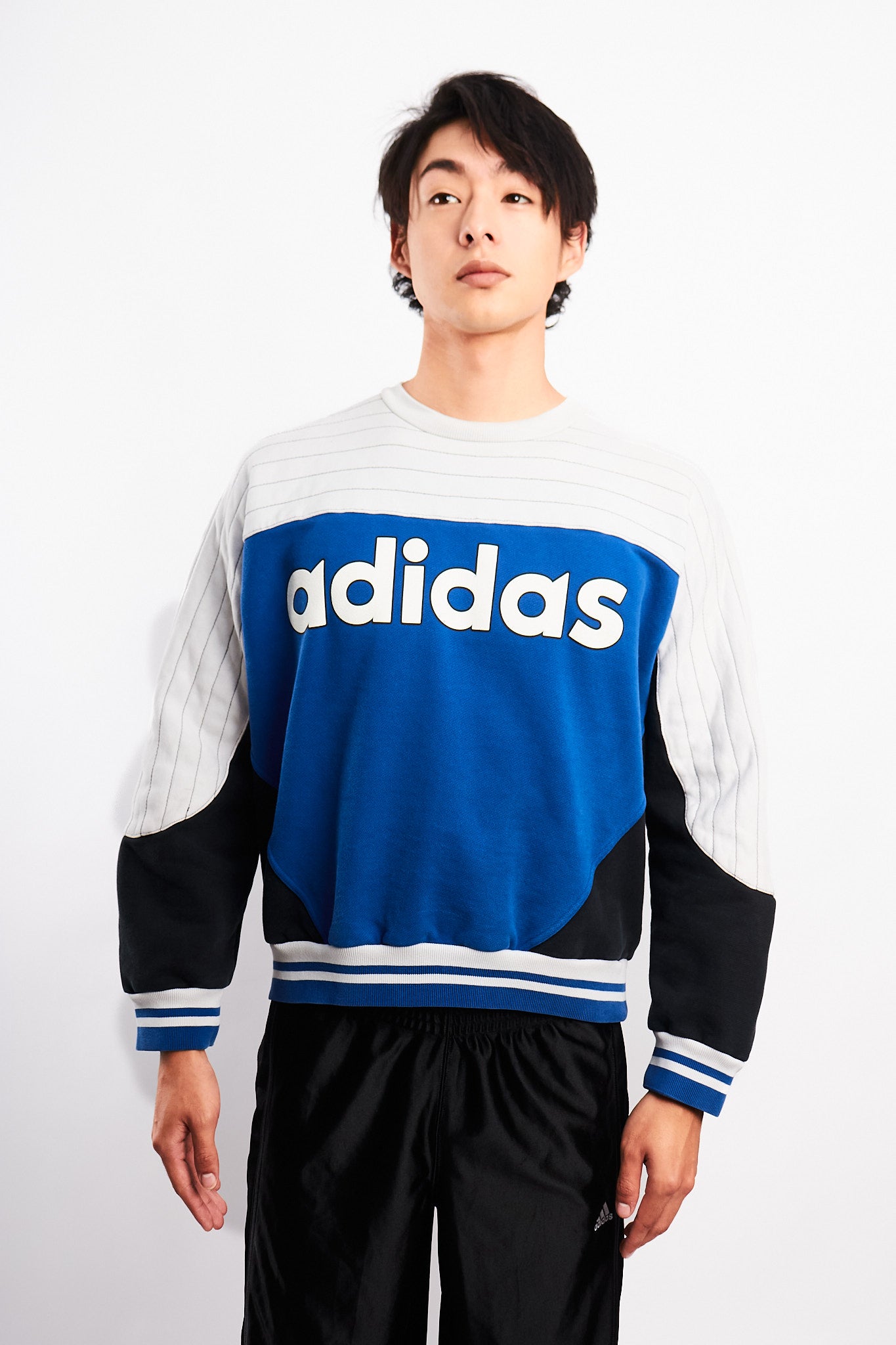 2014s Adidas x NIGO Big Logo "Sample" Crewneck (S/M)