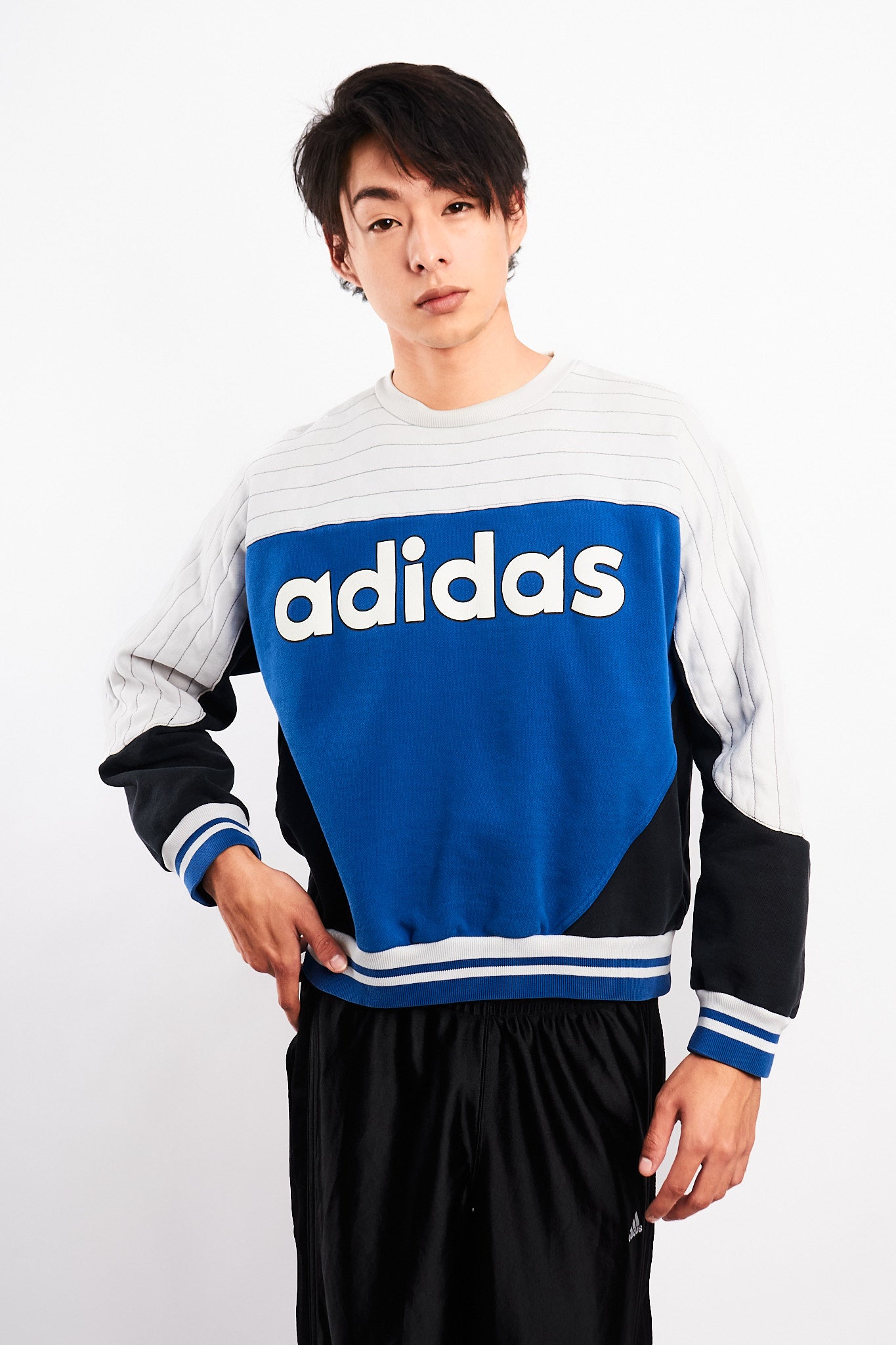 2014s Adidas x NIGO Big Logo "Sample" Crewneck (S/M)