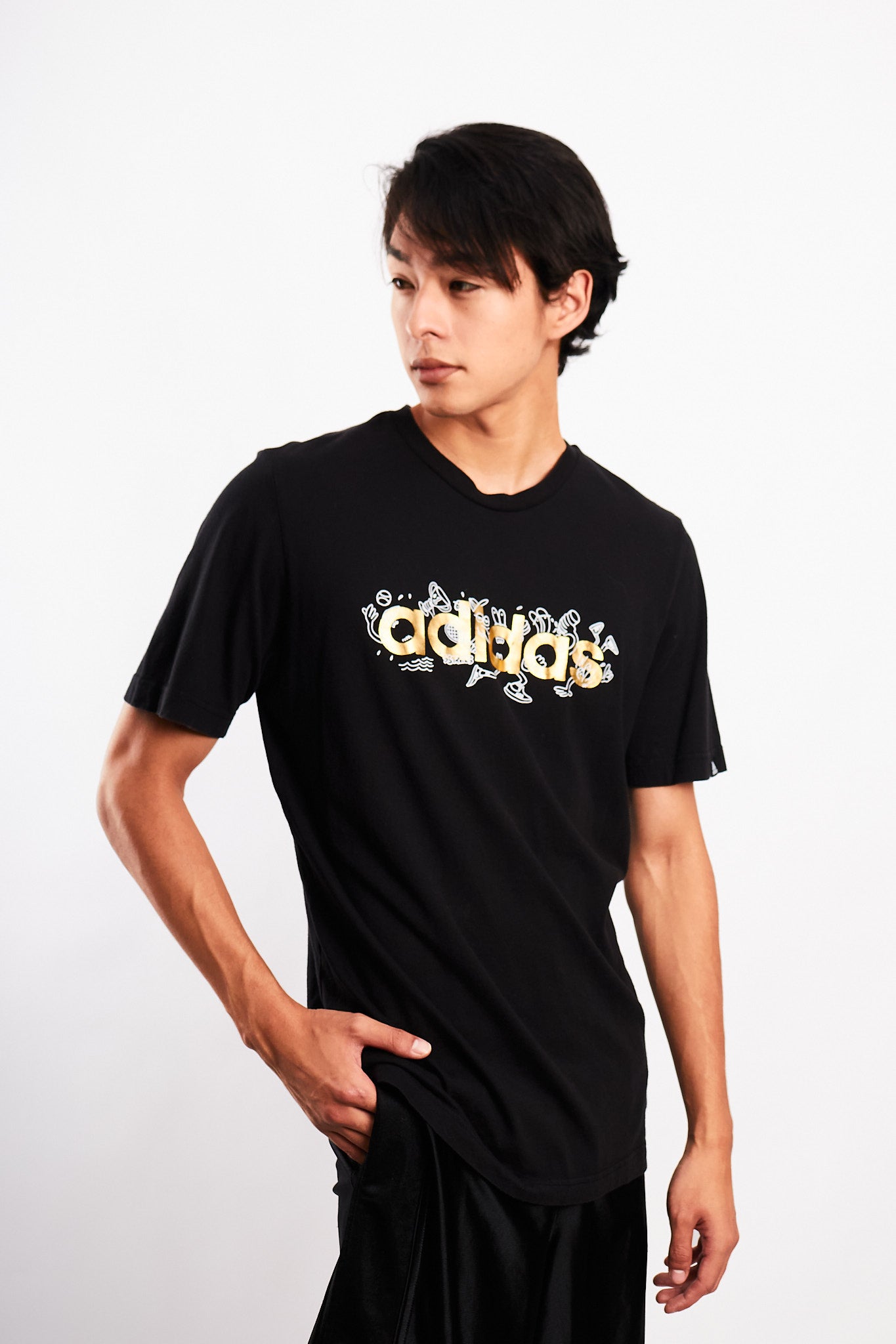 2000 Adidas Big Logo T-shirt (M/L)