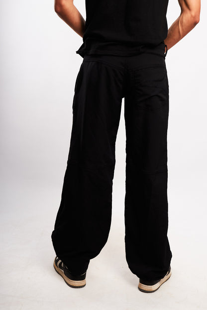 2000s Vintage Nike Pleated Track Pant (M/L)