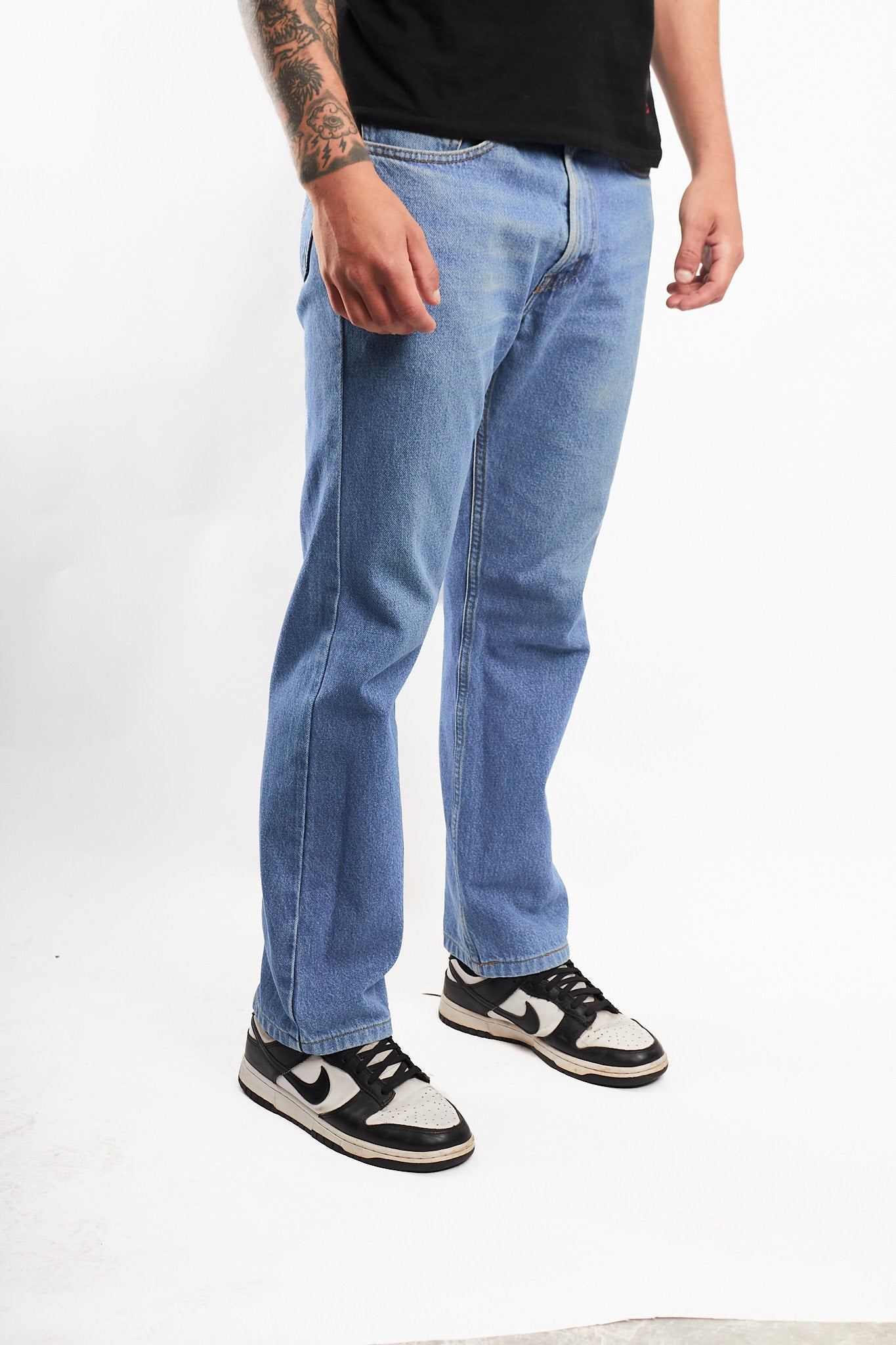 2007 Levi's 505 Regular Straight Jean (32)