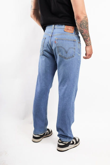 2007 Levi's 505 Regular Straight Jean (32)