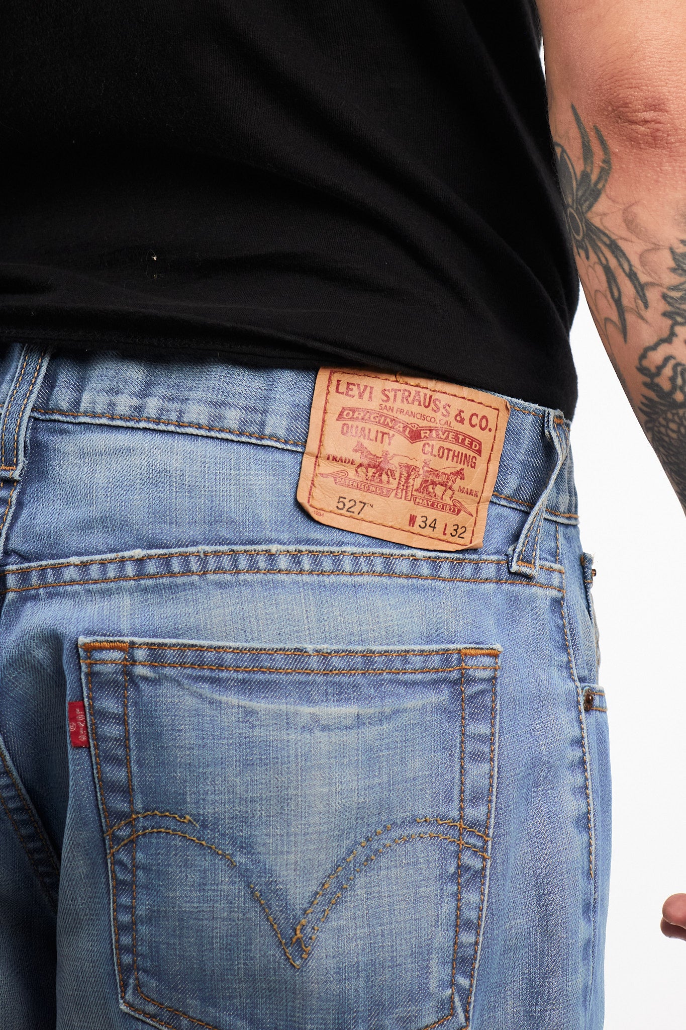 2000 Levi's 527 Boot Cut Jean (32)