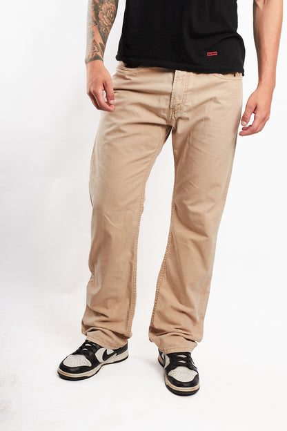 2015 Levi's Nude 505 Regular Fit Jean (34)