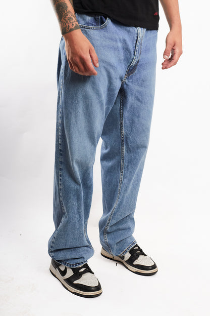 2000 Levi's 559 Relaxed Straight Jean (36)