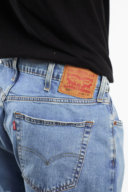 2000 Levi's 559 Relaxed Straight Jean (36)