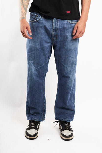2015 Levi's 505 Regular Straight Fit Jean (34)