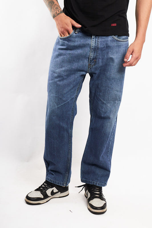 2015 Levi's 505 Regular Straight Fit Jean (34)