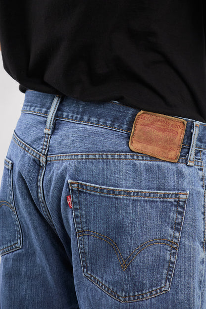 2015 Levi's 505 Regular Straight Fit Jean (34)