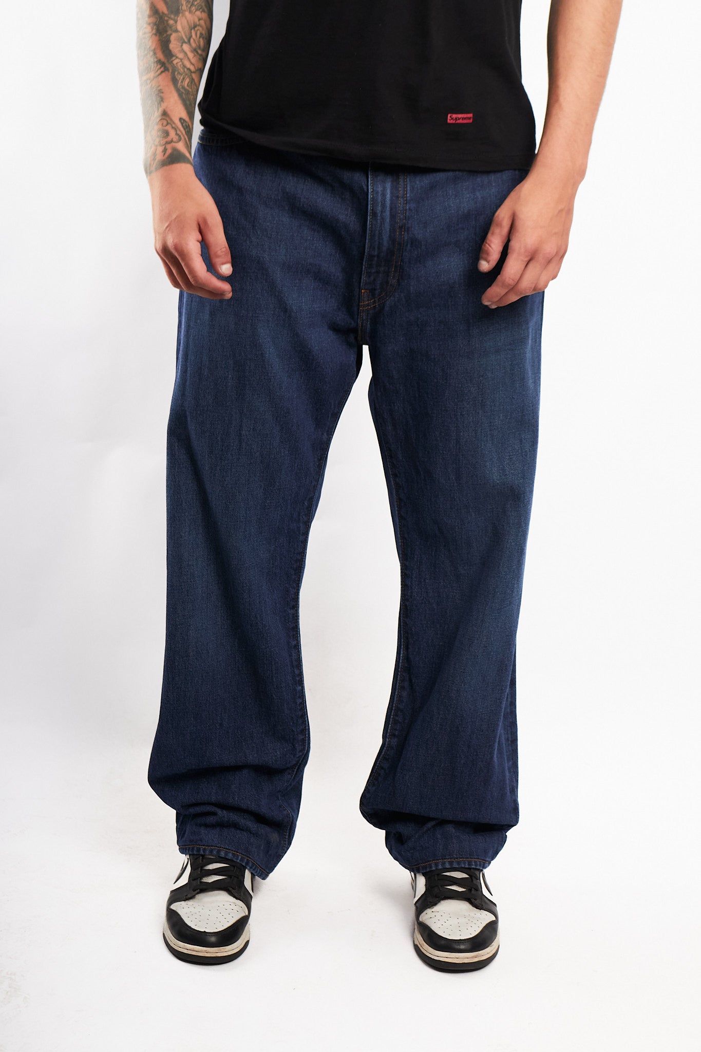 Levi's 555 Relaxed Straight Fit Jean (36/38)