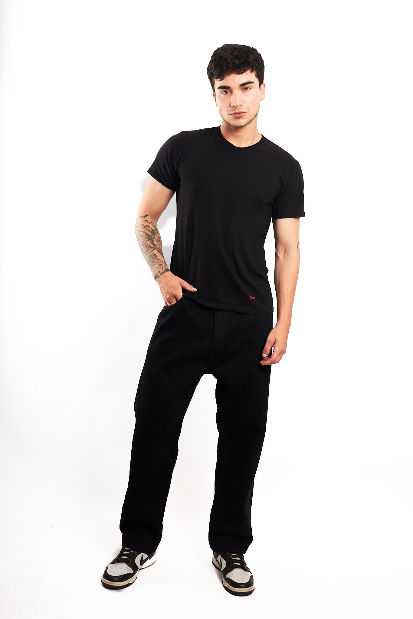 2017 Levi's Black 505 Classic Fit Jean (36)