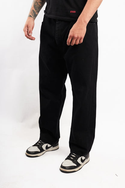 2017 Levi's Black 505 Classic Fit Jean (36)