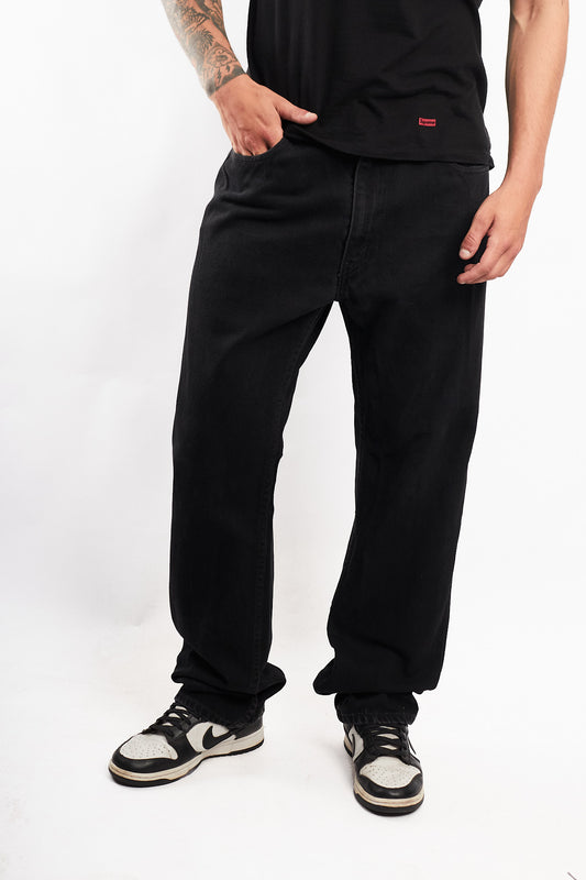 2015 Levi's Black 505 Regular Straight Jean (34)