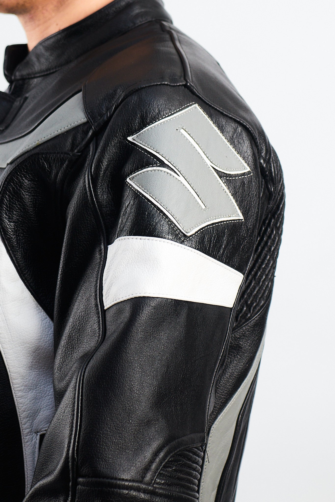 2000 Vintage Suzuki Racing Ahead Leather Moto Jacket (M/L)