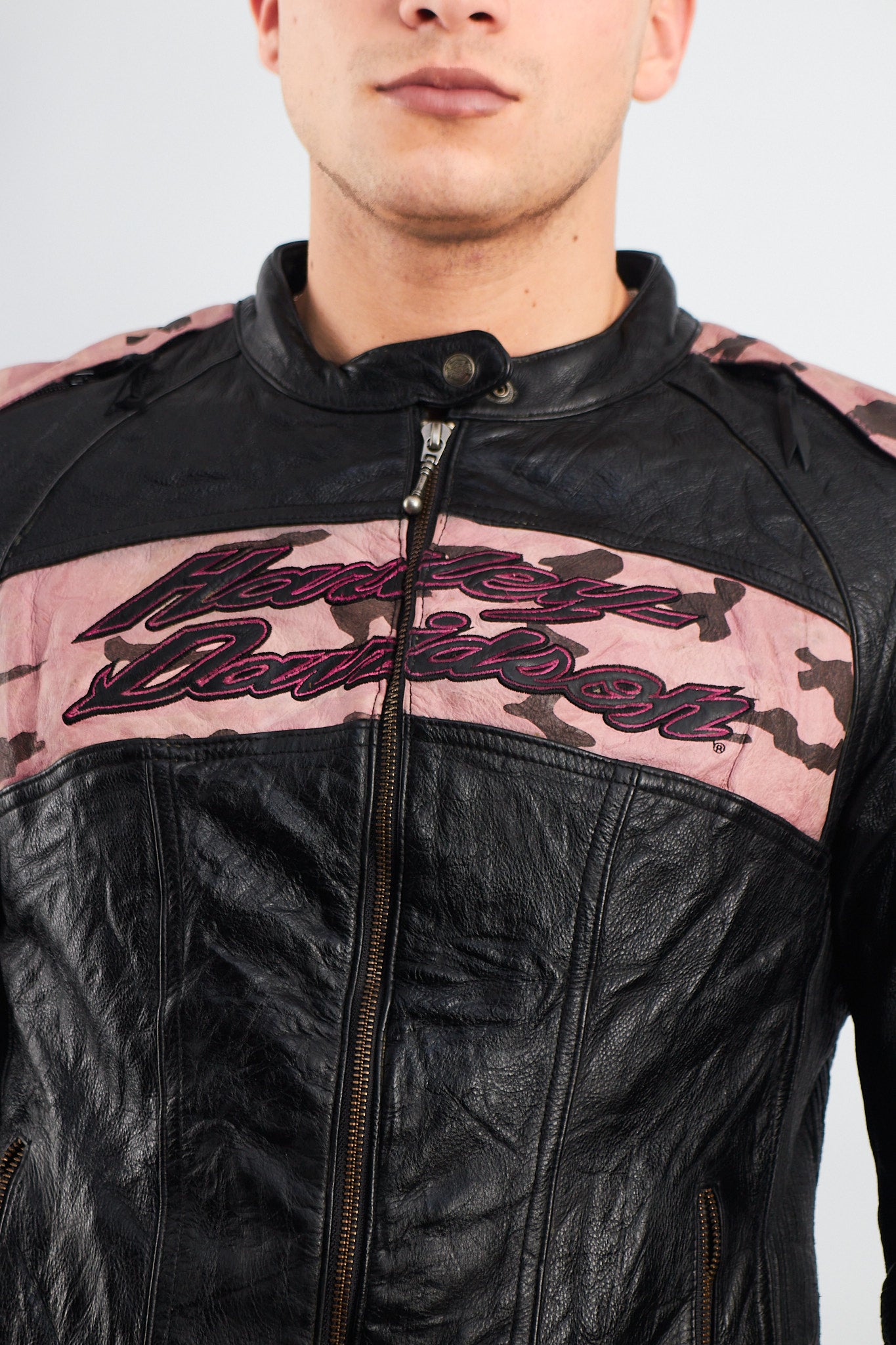 2000 Vintage Harley Davidson Camo Leather Moto Jacket (S/M)