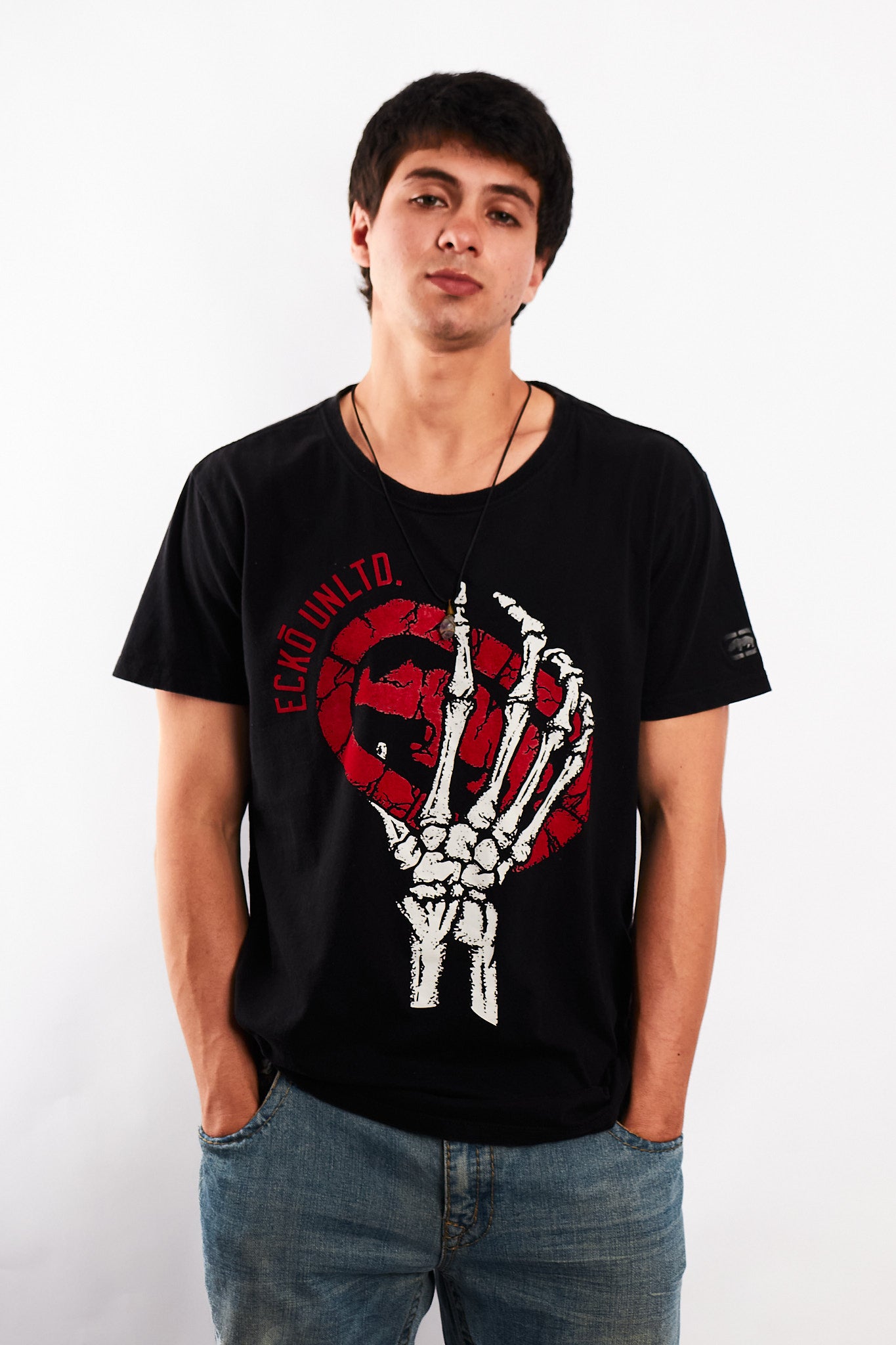 2000 Vintage Ecko Skull Tee (M/L)