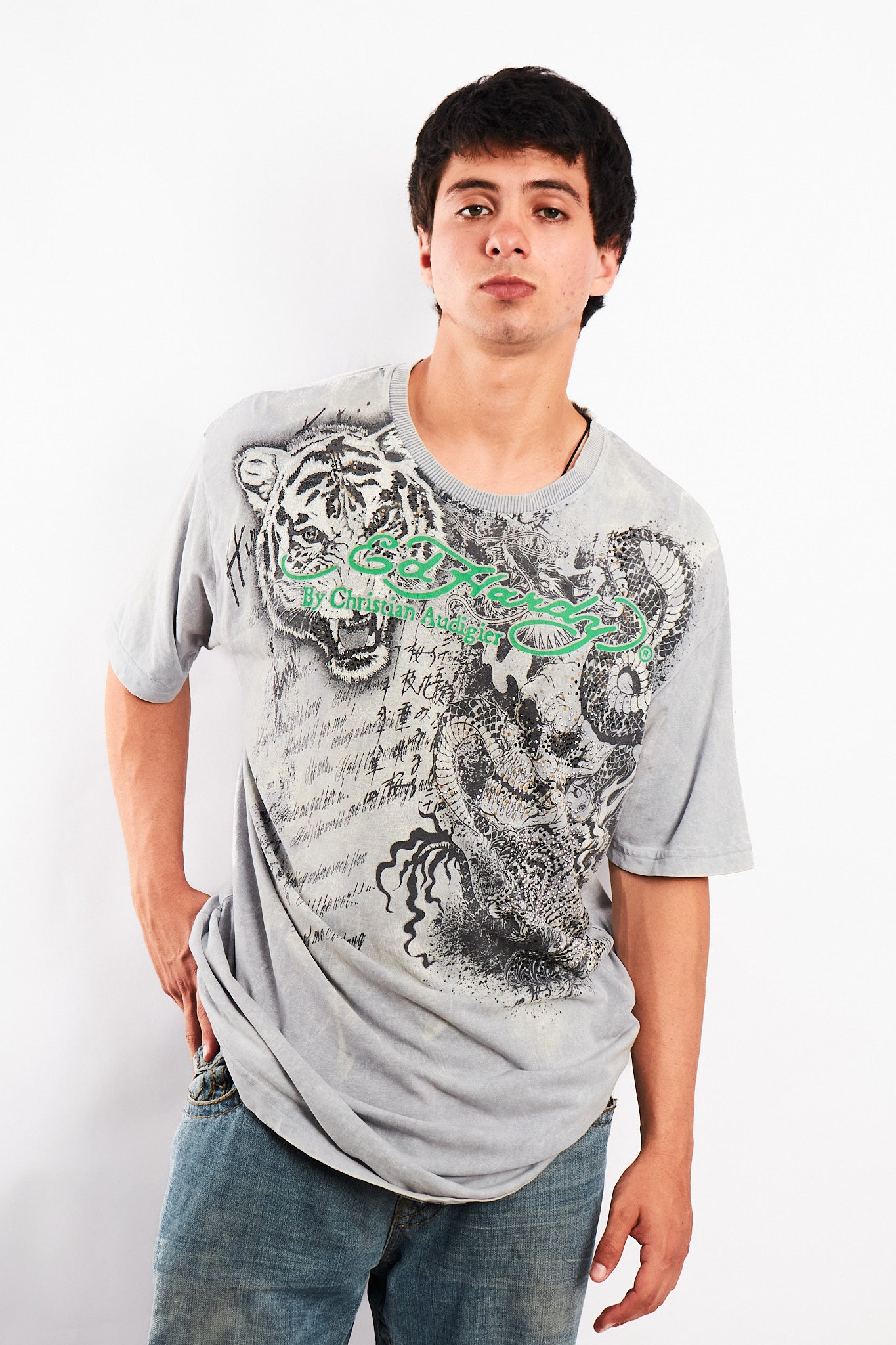 Y2K Vintage Ed Hary by Christian Audigier Rhinestone Graphic T-shirt (L/XL)
