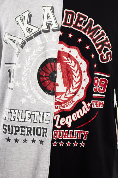 Y2K Vintage Akademics Graphic Tee (XL)