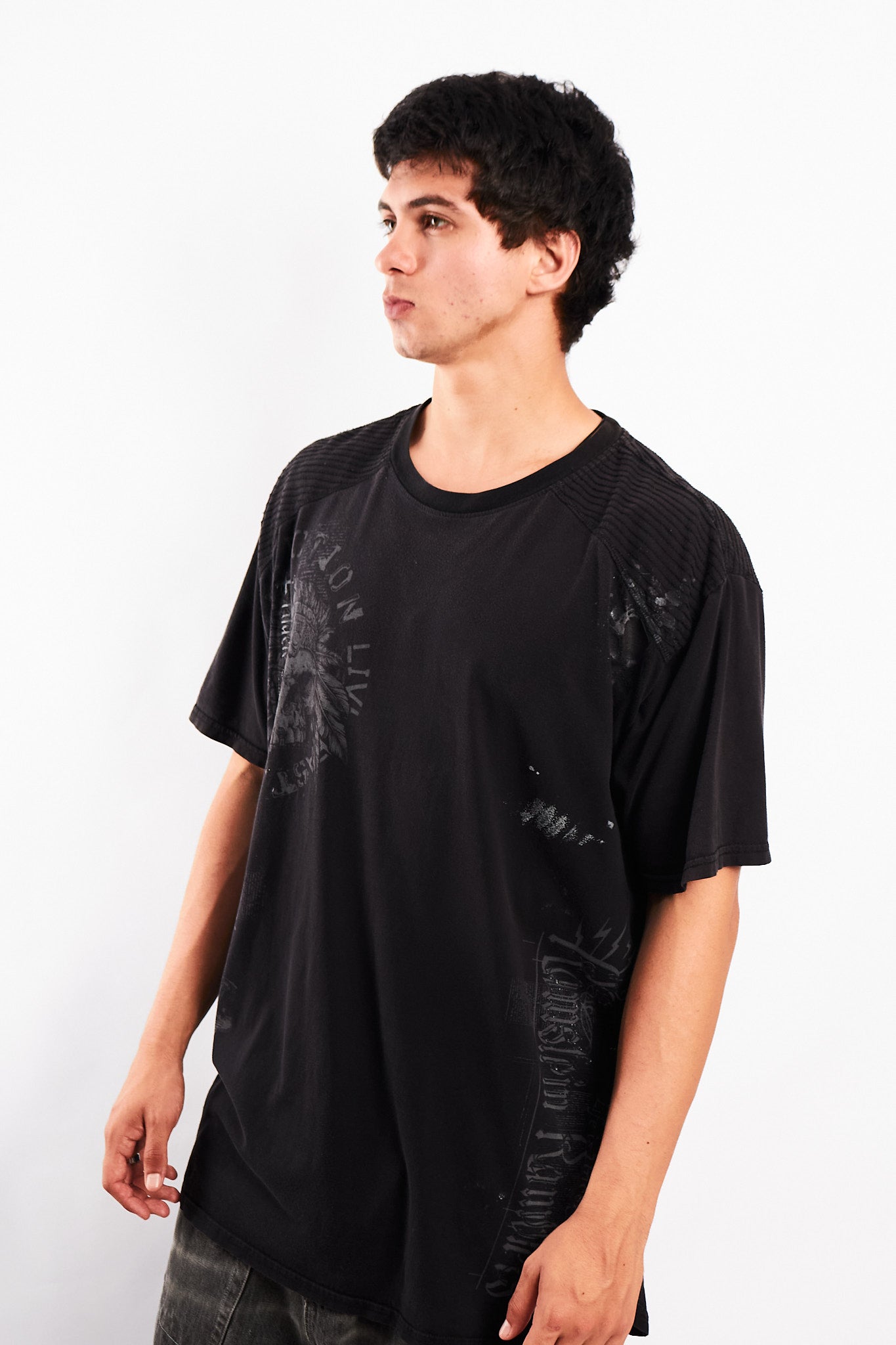 Y2K Vintage Affliction Skull Tee (L/XL)