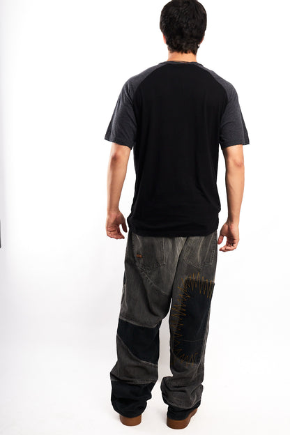 Y2K Vintage Artful Dodger Graphic Tee (L/XL)