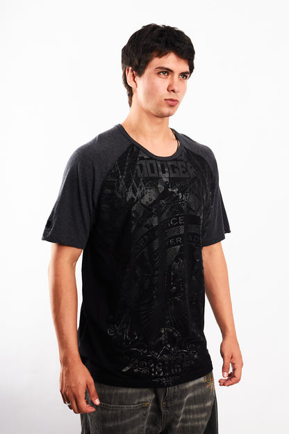 Y2K Vintage Artful Dodger Graphic Tee (L/XL)