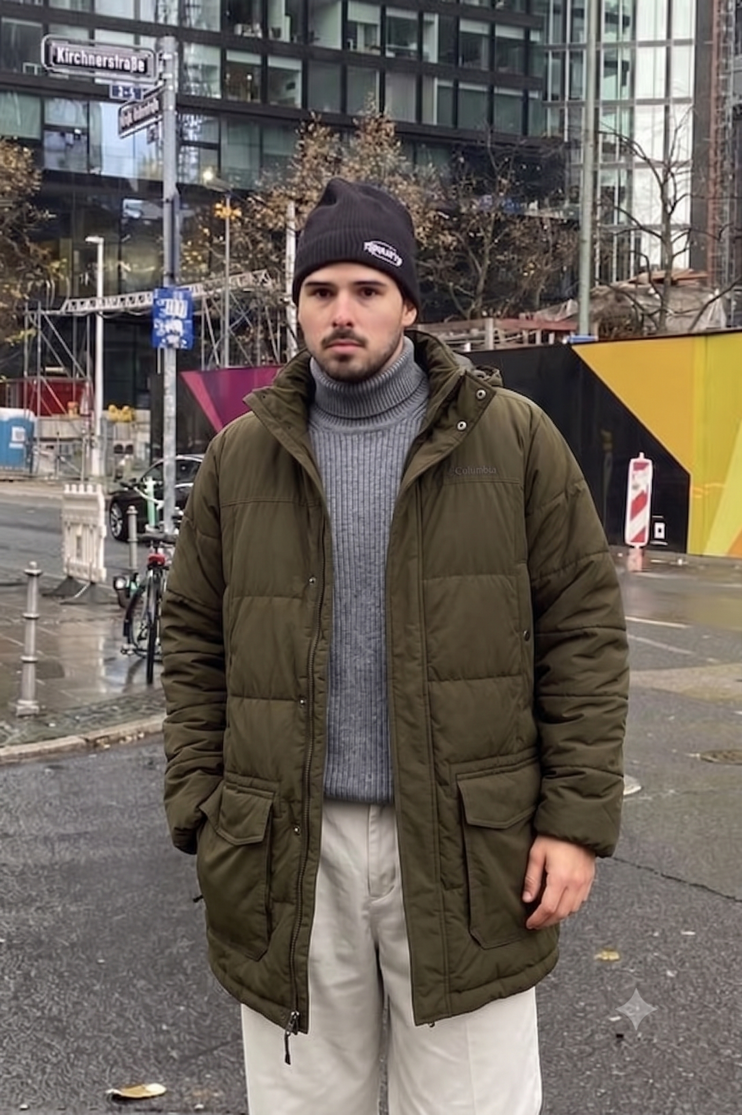 2000 Vintage Columbia Army Green Padded Coat (L)