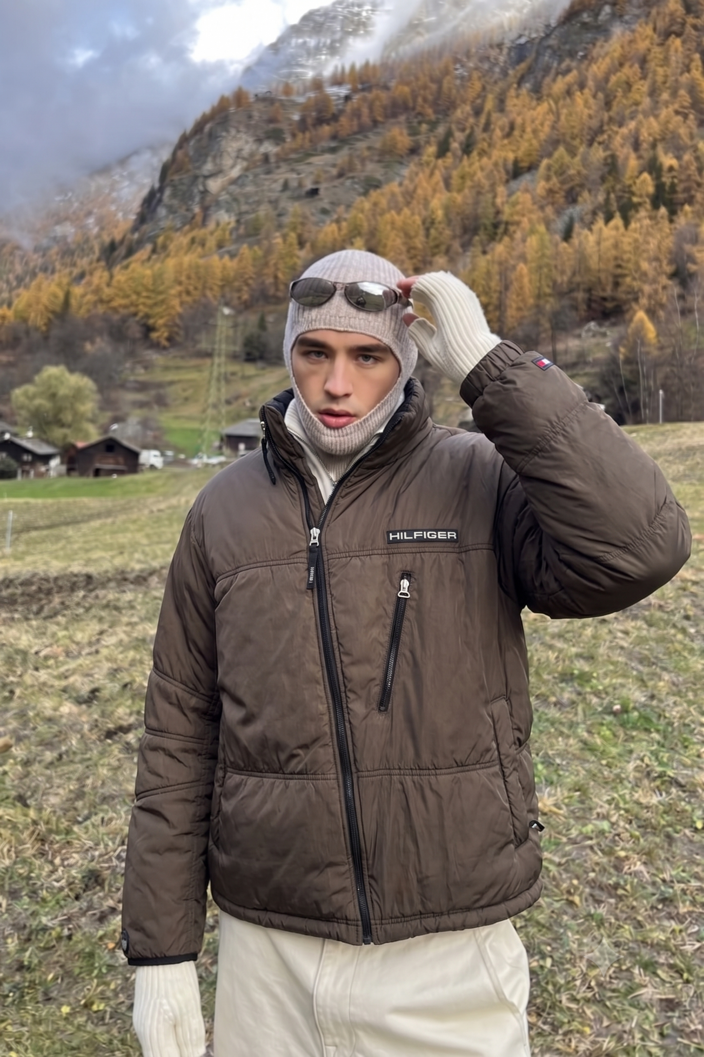 1990 Vintage Tommy Coldstop Gray Puffer Jacket (L)