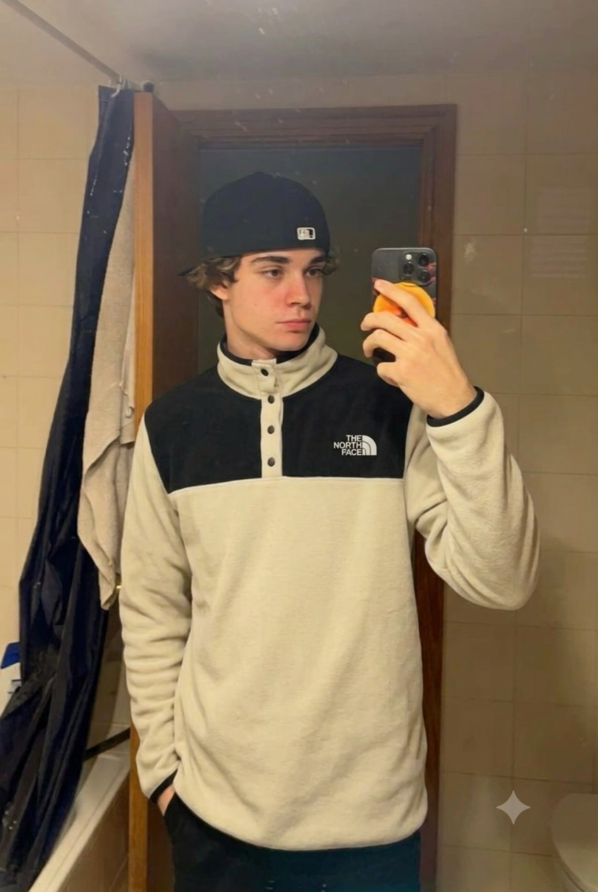 2010 The North Face Fleece Quarter Button (L)