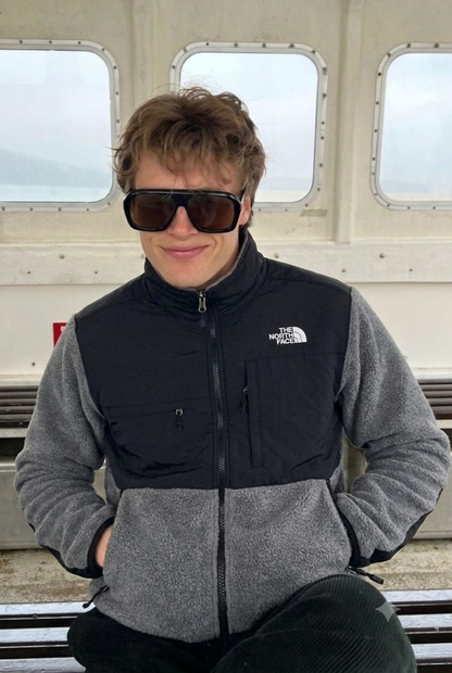 2000 Vintage North Face Retro Gray Denali Jacket (M)