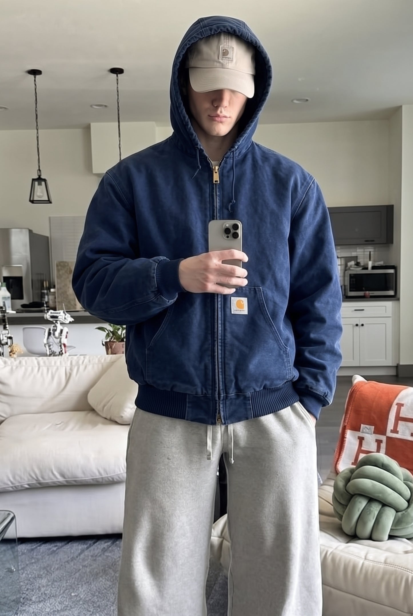 2000 Vintage Carhartt J130 Faded Dark Navy Duck Active Jacket (M/L)