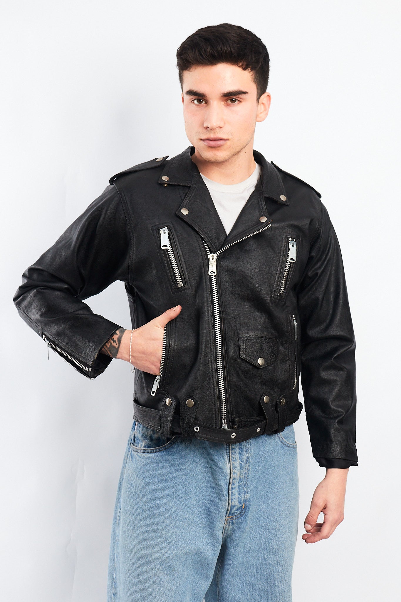 1990 Vintage Leather Biker Jacket (S/M)