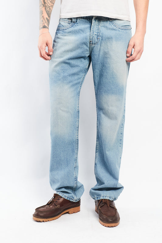 2000 Armani Jeans Tapered Fit Jean (30)