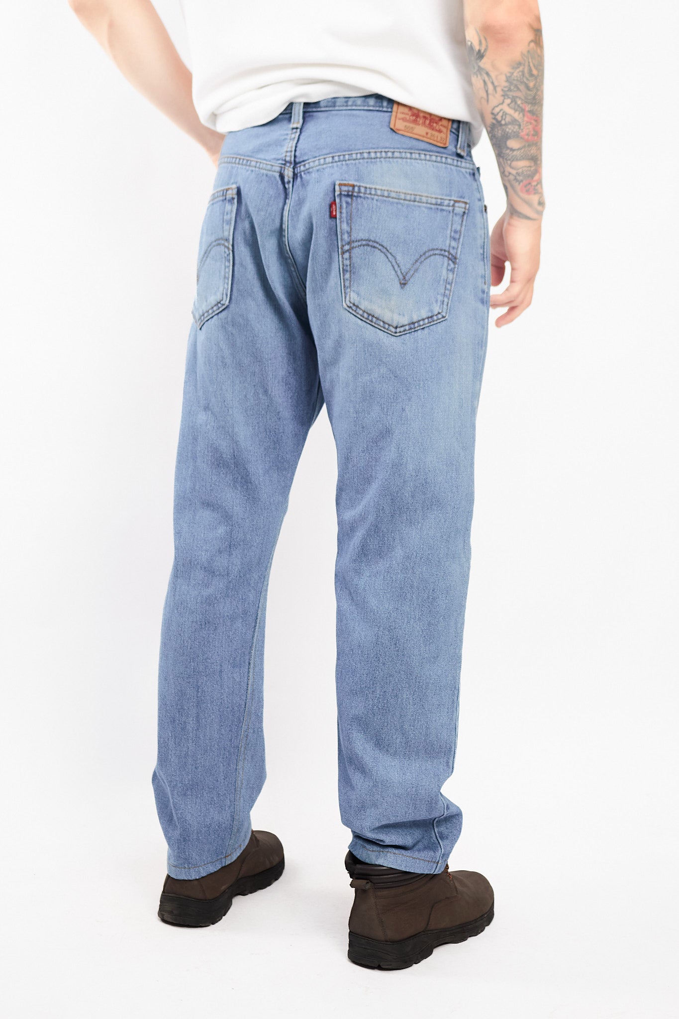 2000 Levi's Light Blue 505 Regular Fit Jean (32)