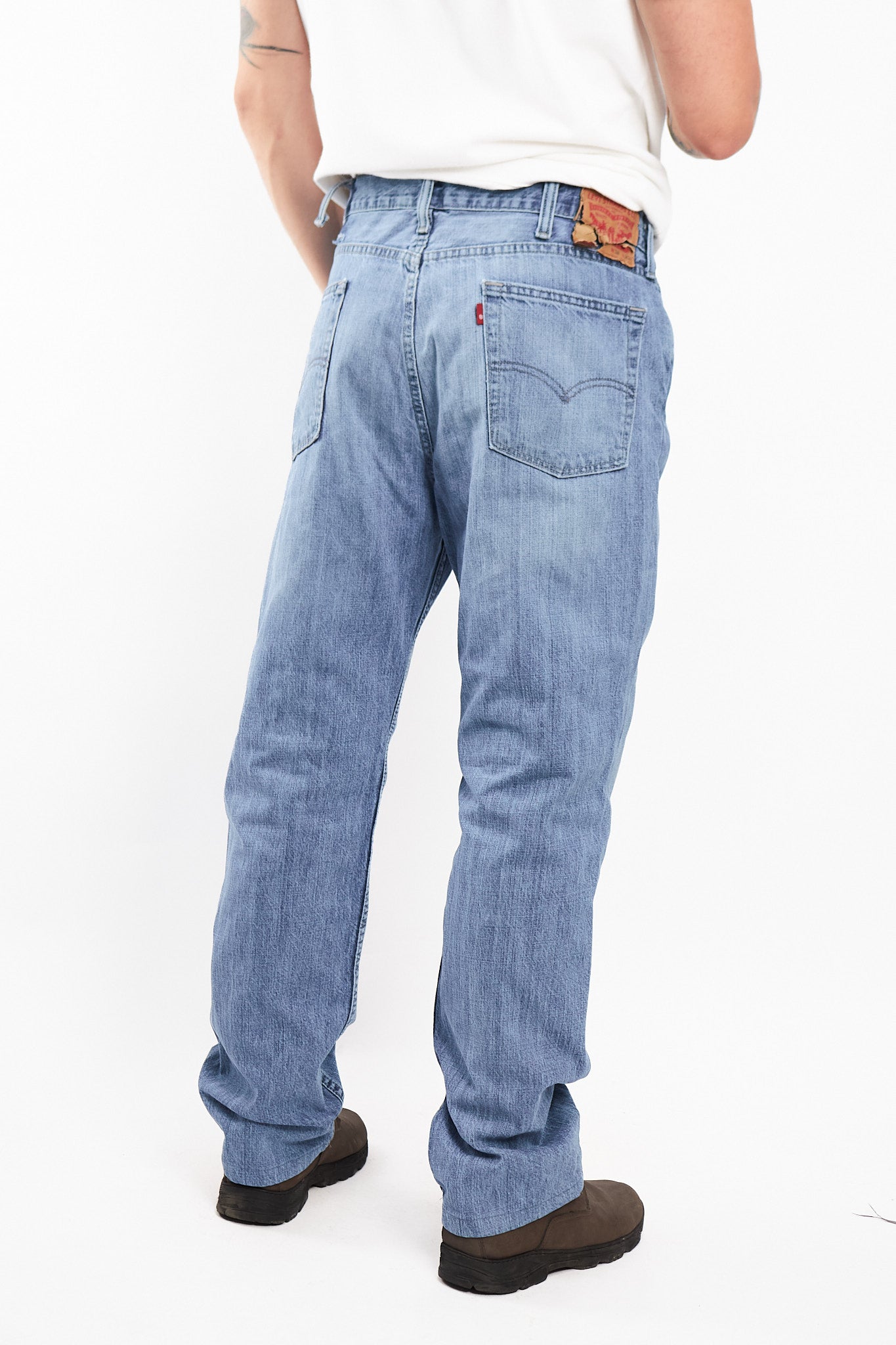 2015 Levi's Ice 514 Straight Fit Jean  (32)