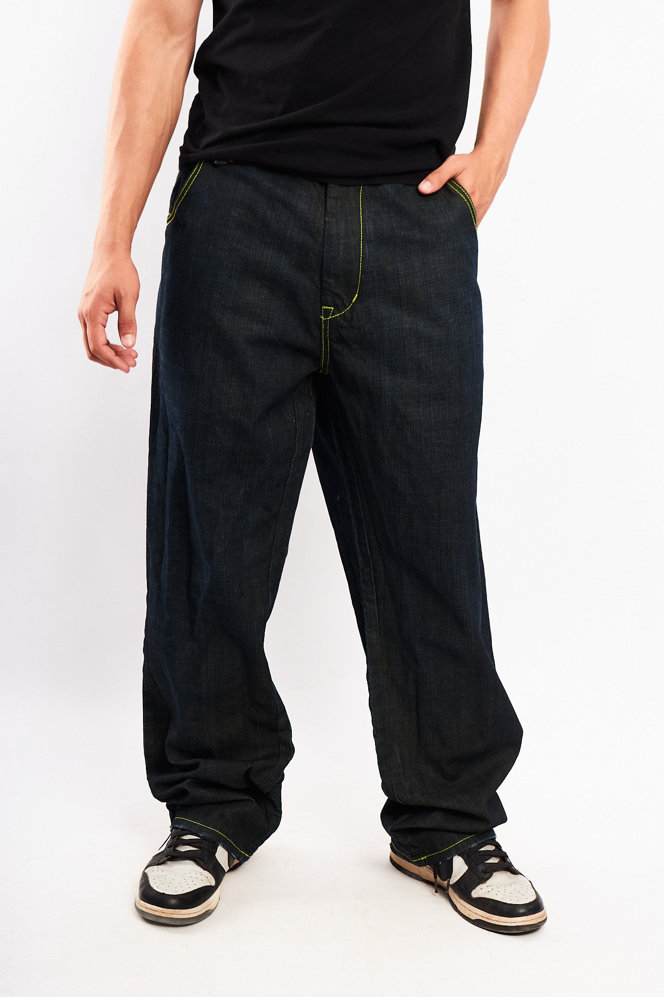2000 Vintage Live Mechanics Embroidered Baggy Jean (36/38)