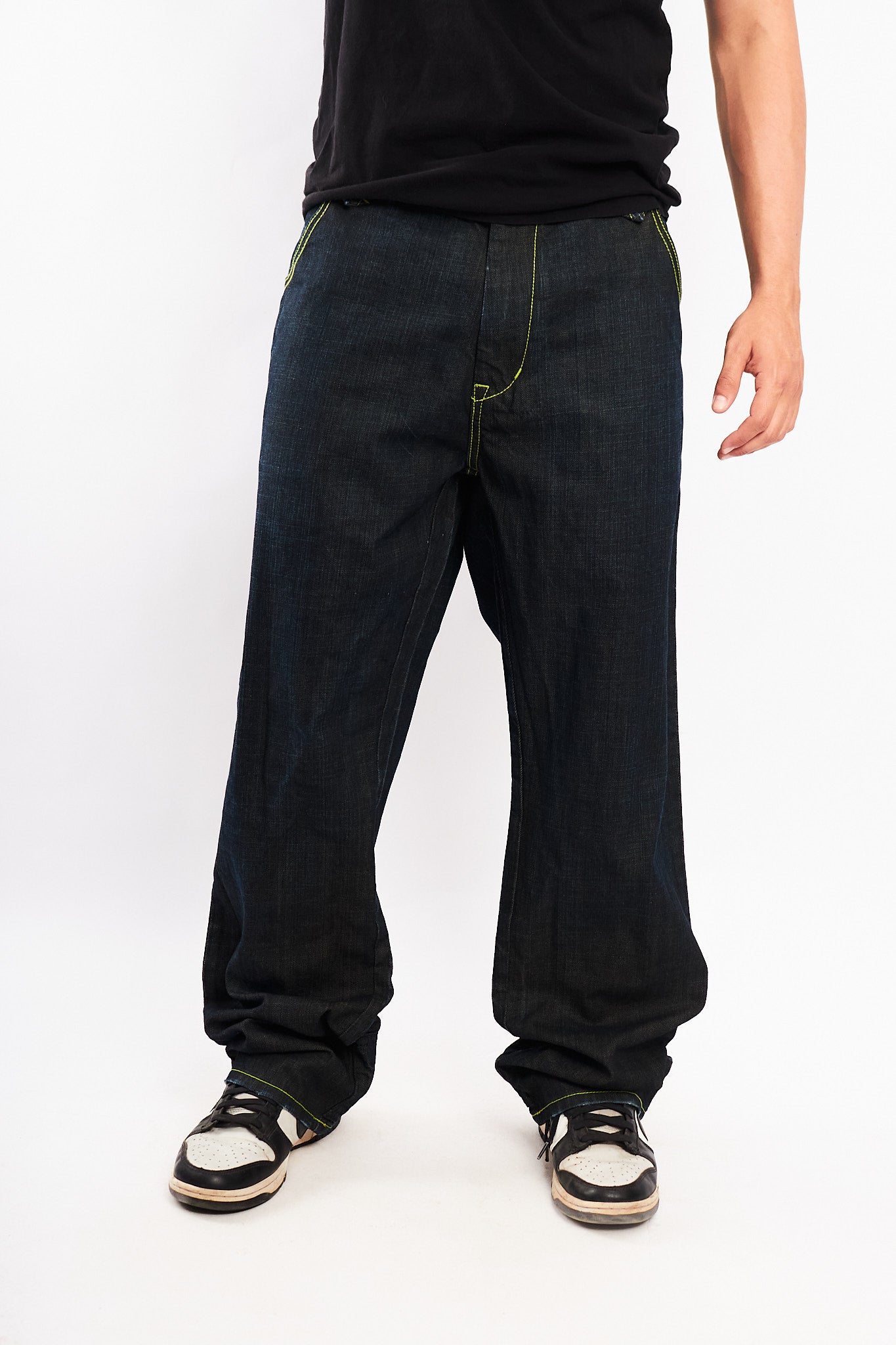 2000 Vintage Live Mechanics Embroidered Baggy Jean (36/38)
