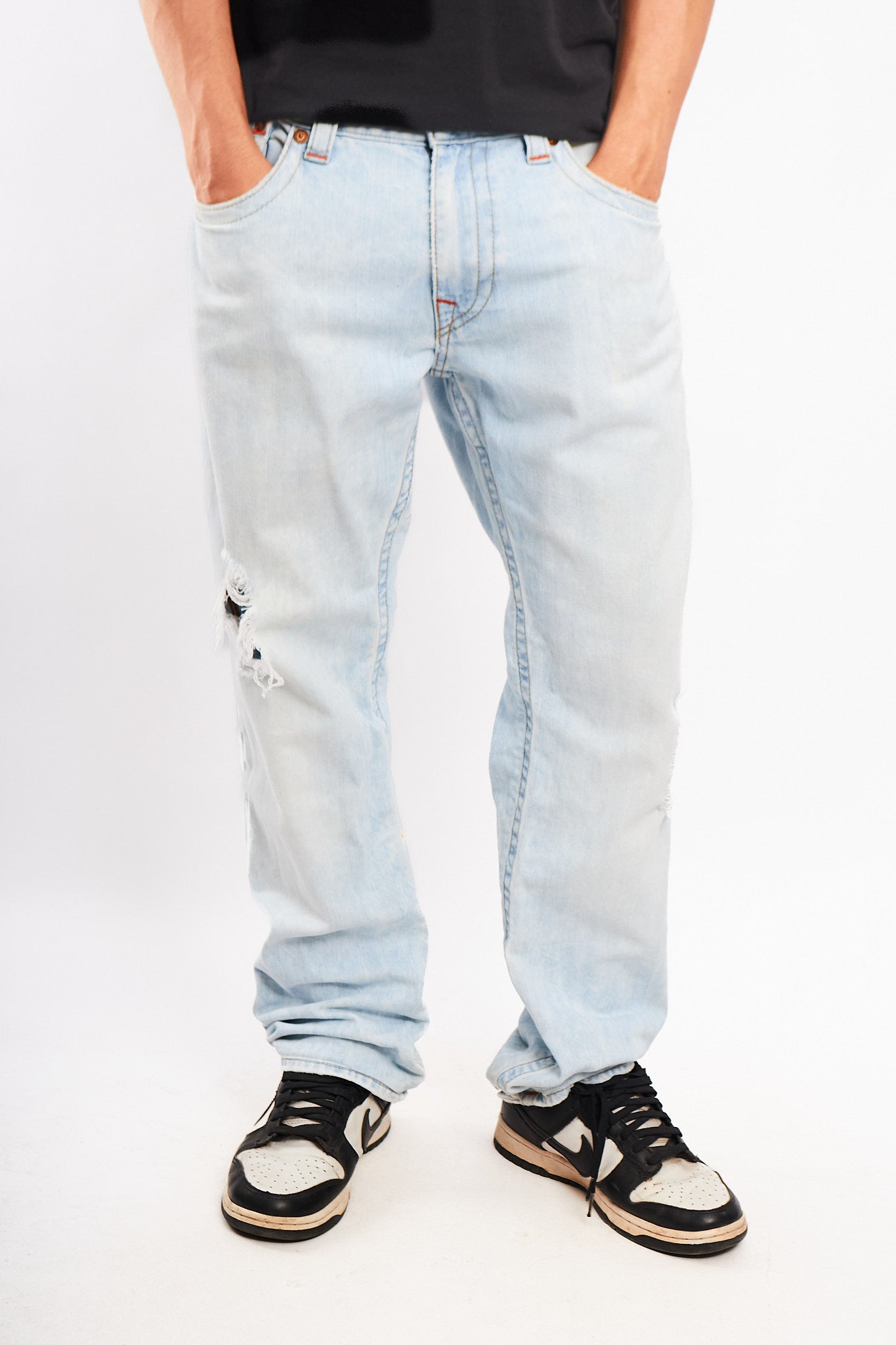Vintage True Religion Light Sky Washed Straight Jean (34)