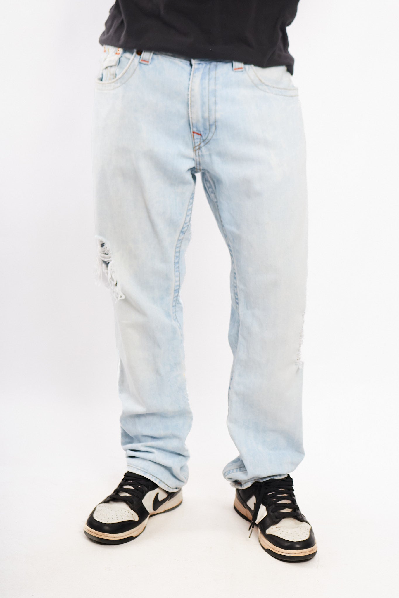 Vintage True Religion Light Sky Washed Straight Jean (34)